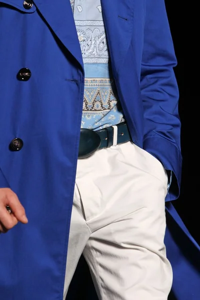Look 13